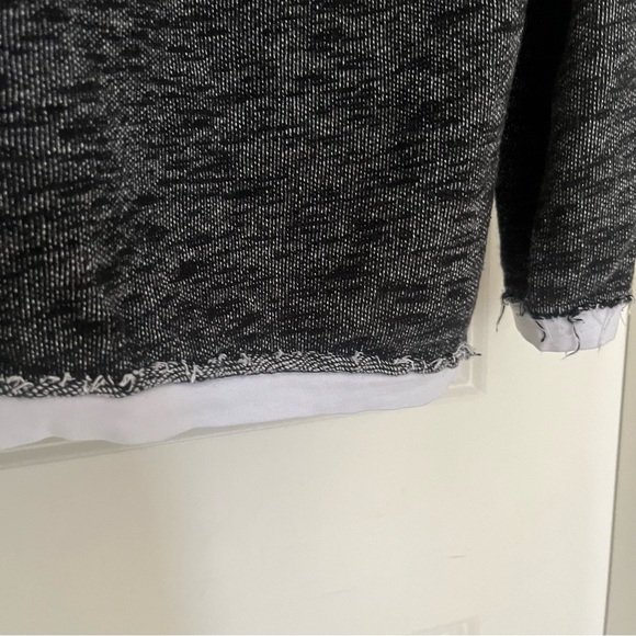 Men’s distressed sweater, made in Italy, grey with white detail, size L - Picture 8 of 10